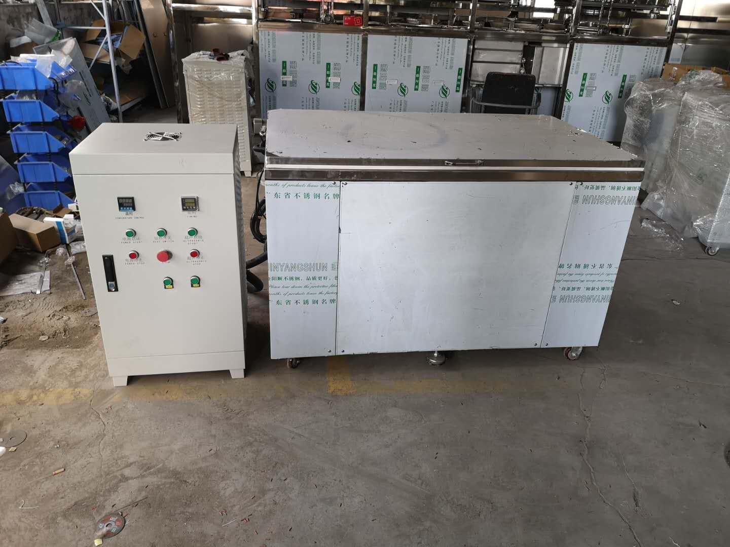 2-201104104454N2.jpg 2-201104104454N2.jpg